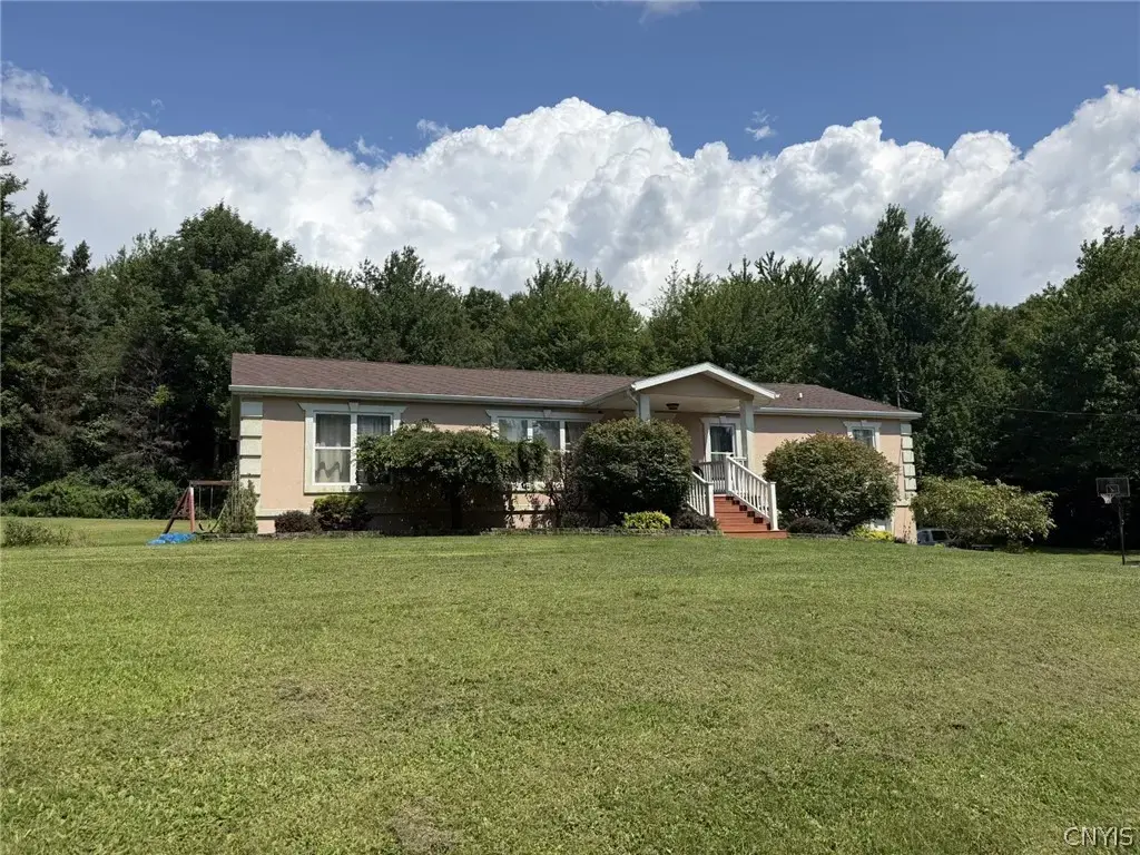 787 Dutch Hill Road, Frankfort