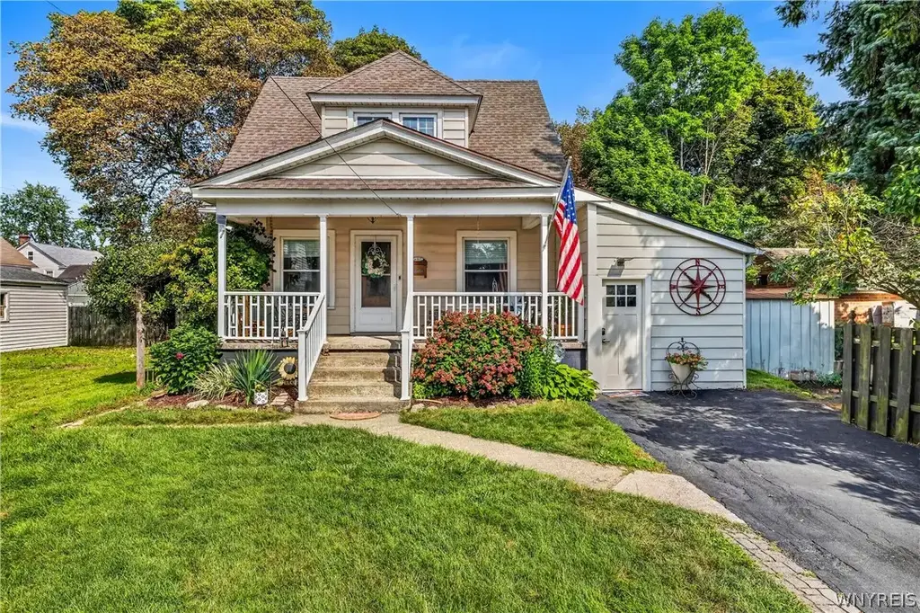 4017 Washington Street, Niagara Falls