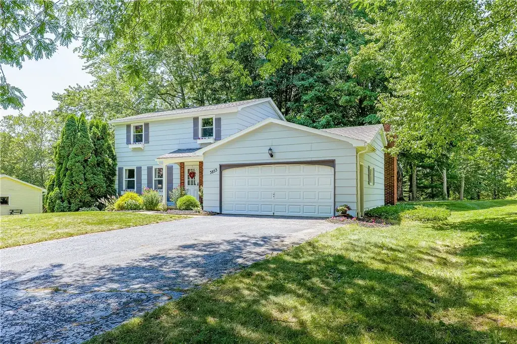 3853 Orchard Street, Walworth
