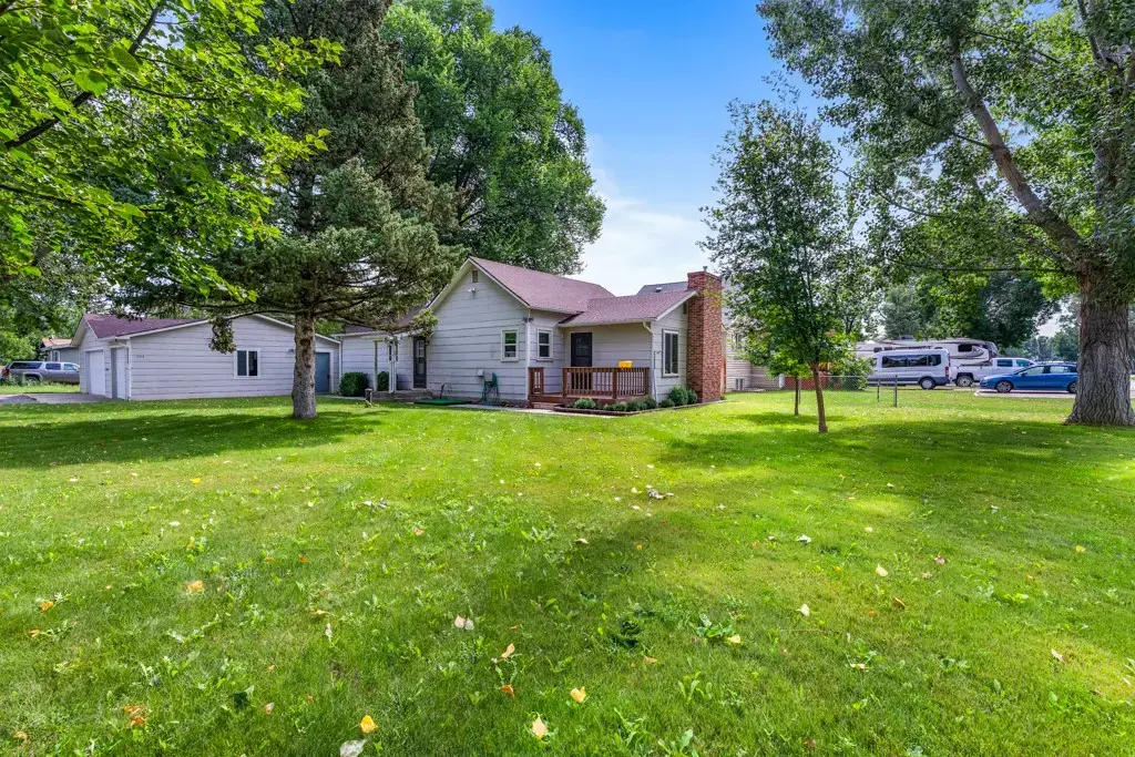 304 1st Street Se, Park City