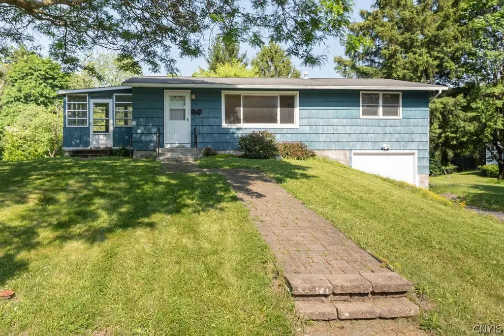 110 Wolcott Terrace, Syracuse