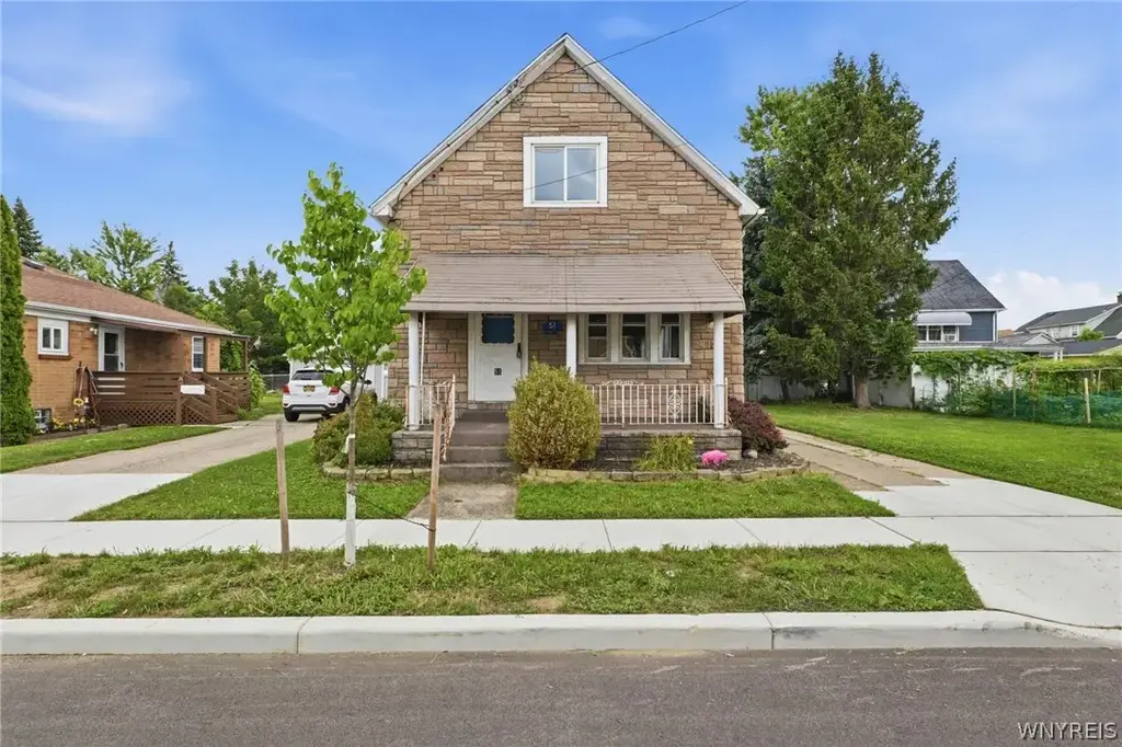 51 Pleasant Parkway, Cheektowaga