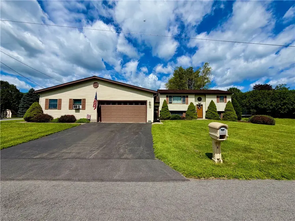 10 Sloan Drive, Otego