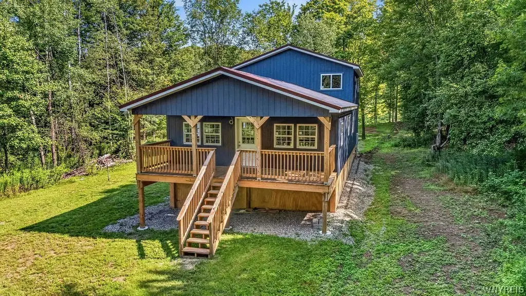 4927 Gooseneck Road, Yorkshire