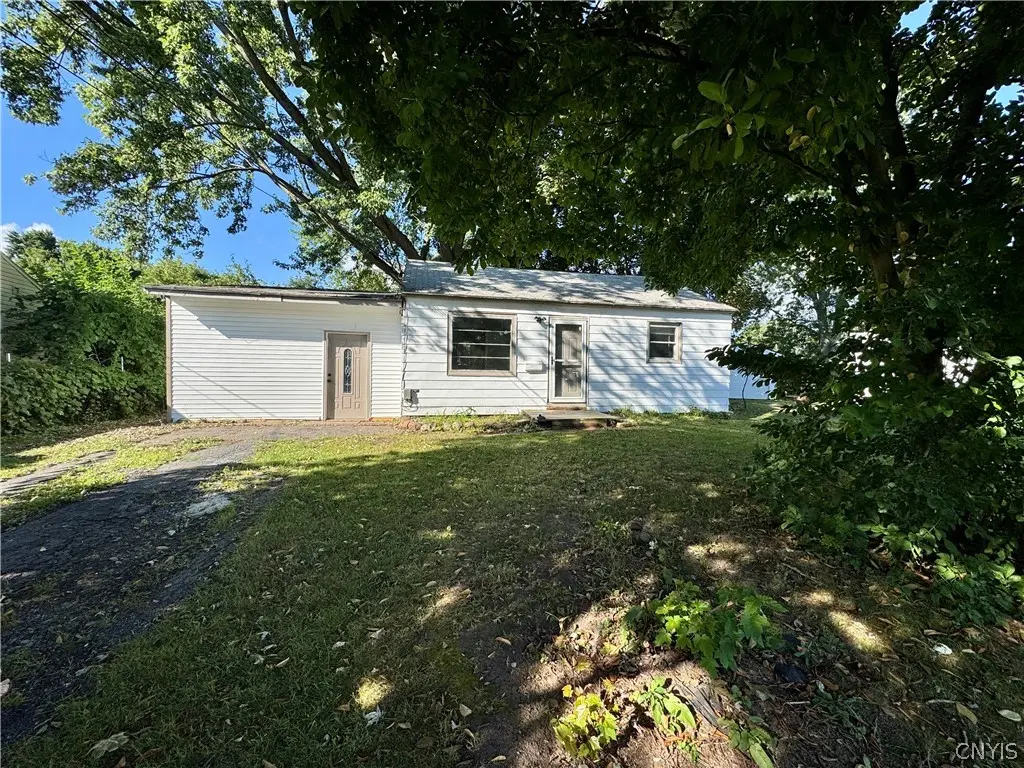 Photo of Listing #S1708123