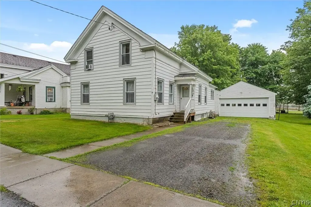 20 E Maple Avenue, Eaton