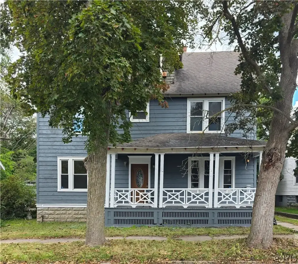 41 Emerson Avenue, Utica