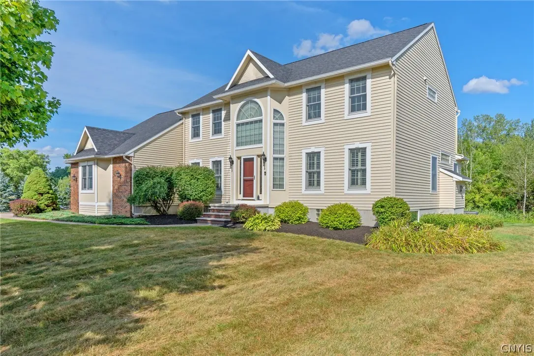Photo of Listing #S1708102