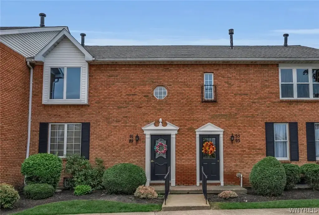 91 Tralee, Amherst