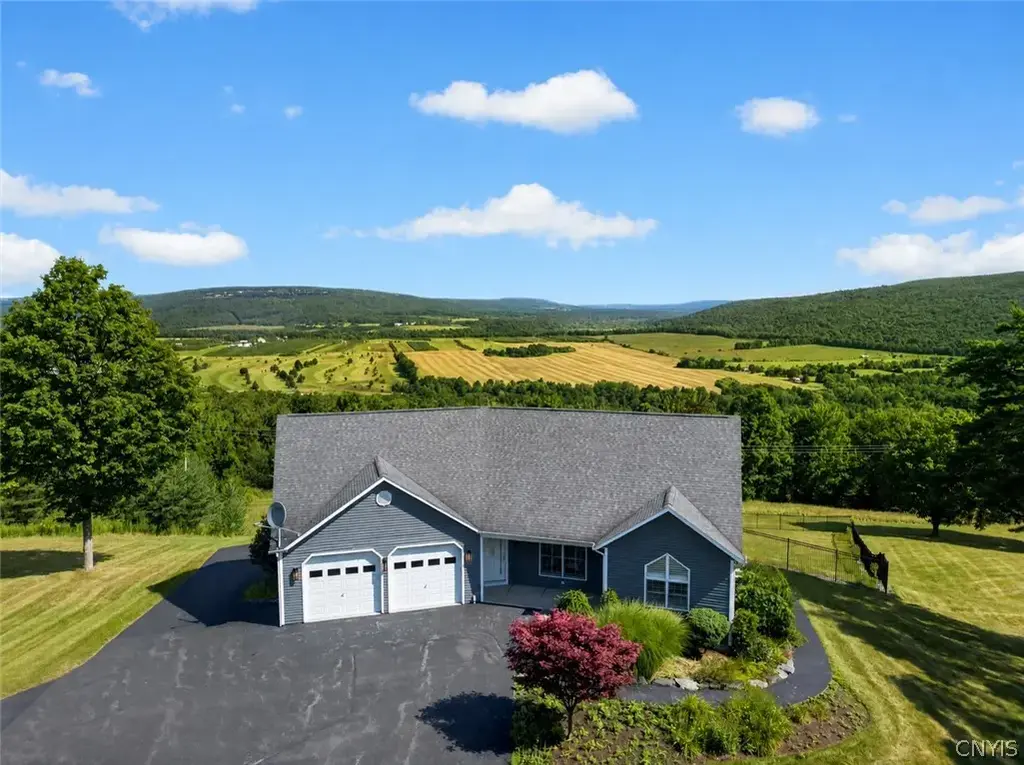 2671 Case Hill Road, Otisco