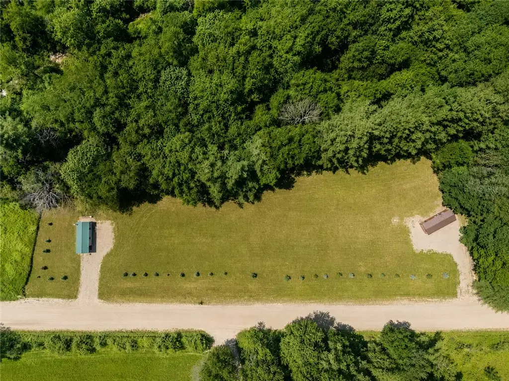 8339 Middle Road, Angelica