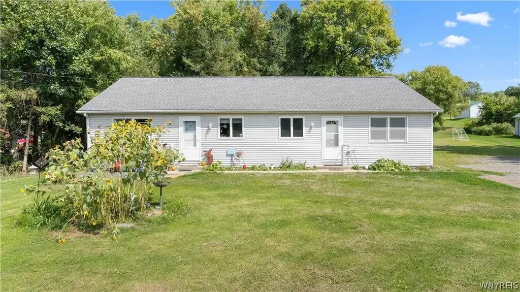 3723 Route 78, Sheldon