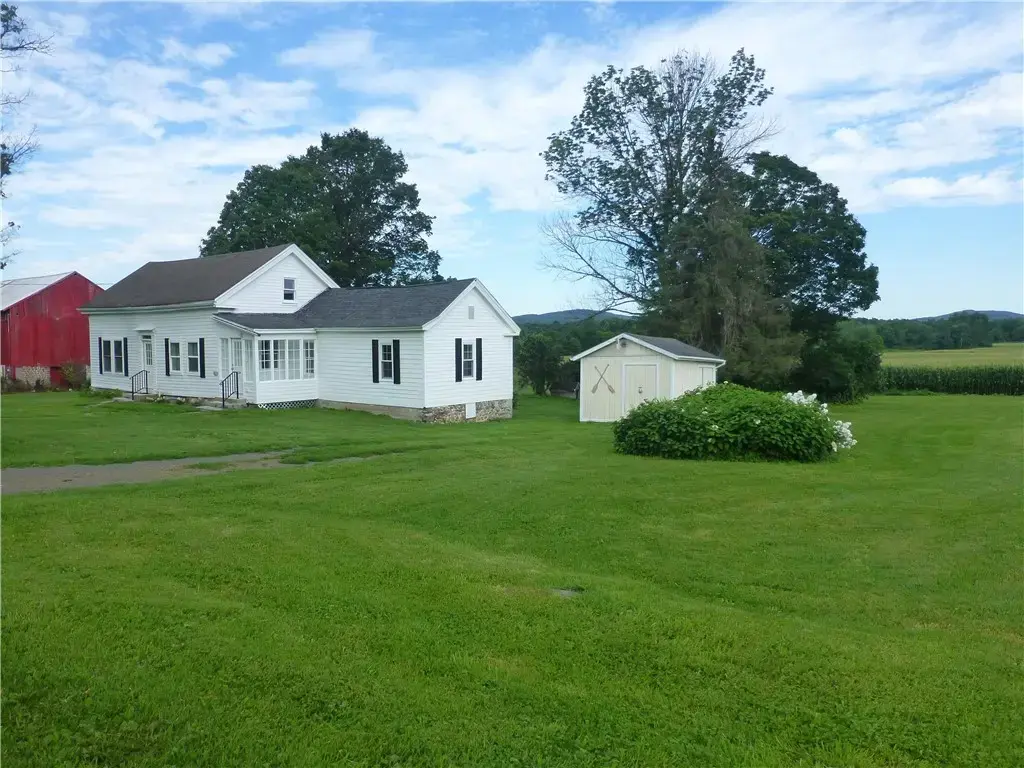 487 County Highway 18a, Plainfield