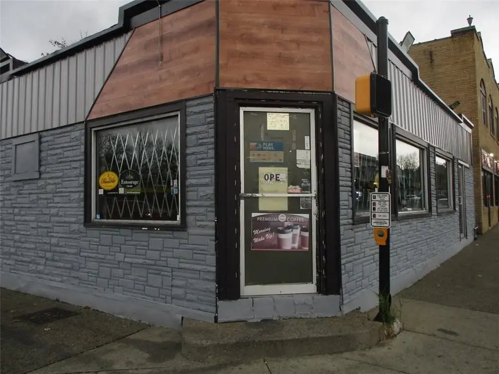 1176 Portland Avenue, Rochester