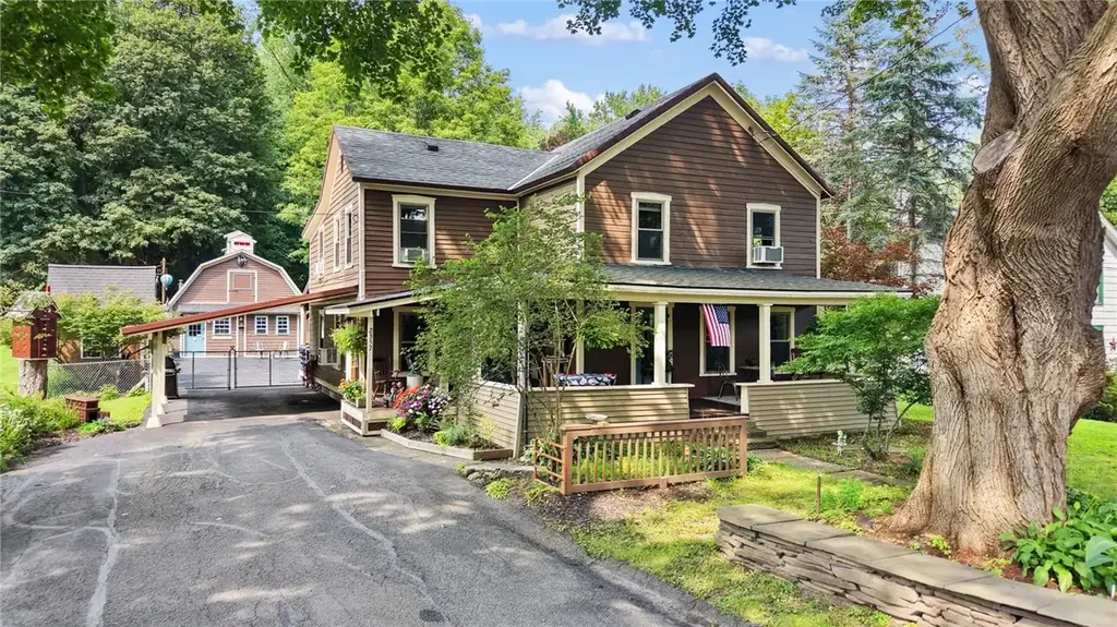 2357 State Highway 7, Unadilla