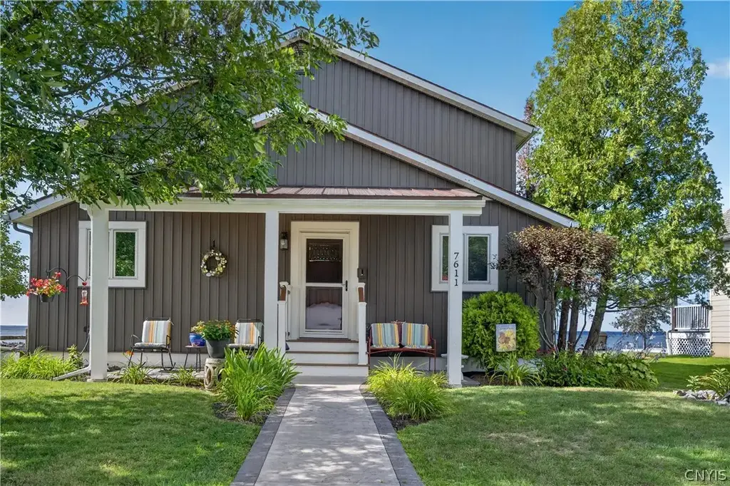 7611 Tuttle Road, Cicero