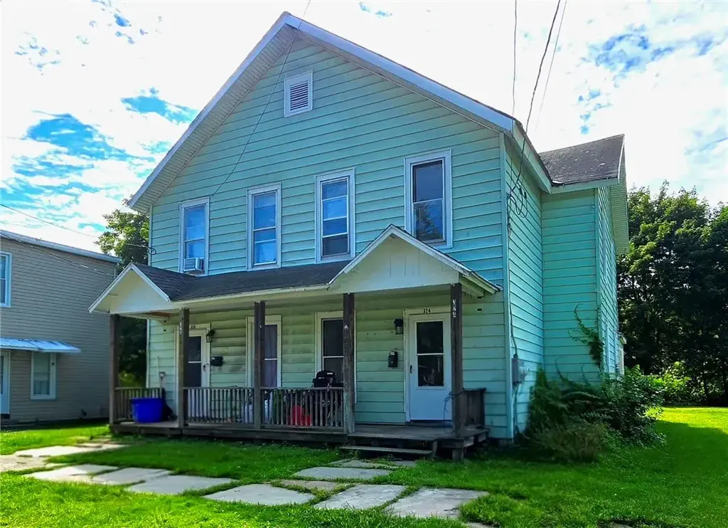 324-326 Diven Avenue, Elmira City