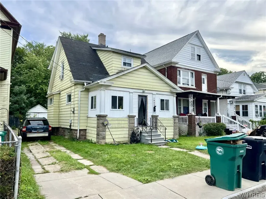 1869 Weston Avenue, Niagara Falls