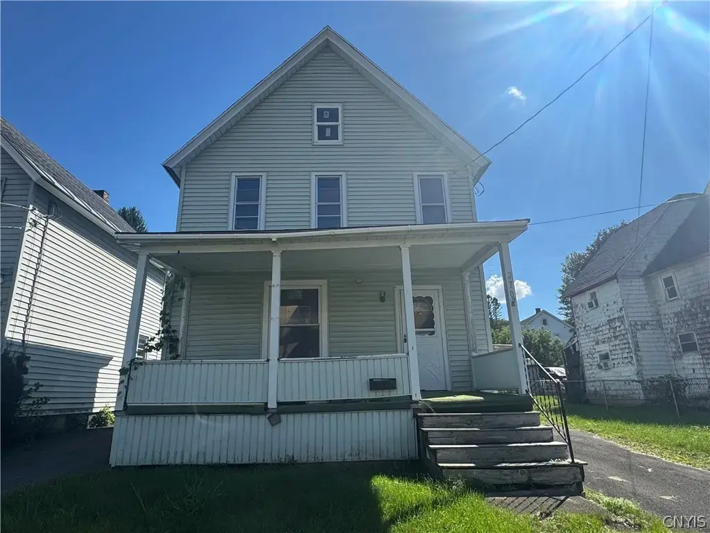 270 E Clark Street, German Flatts