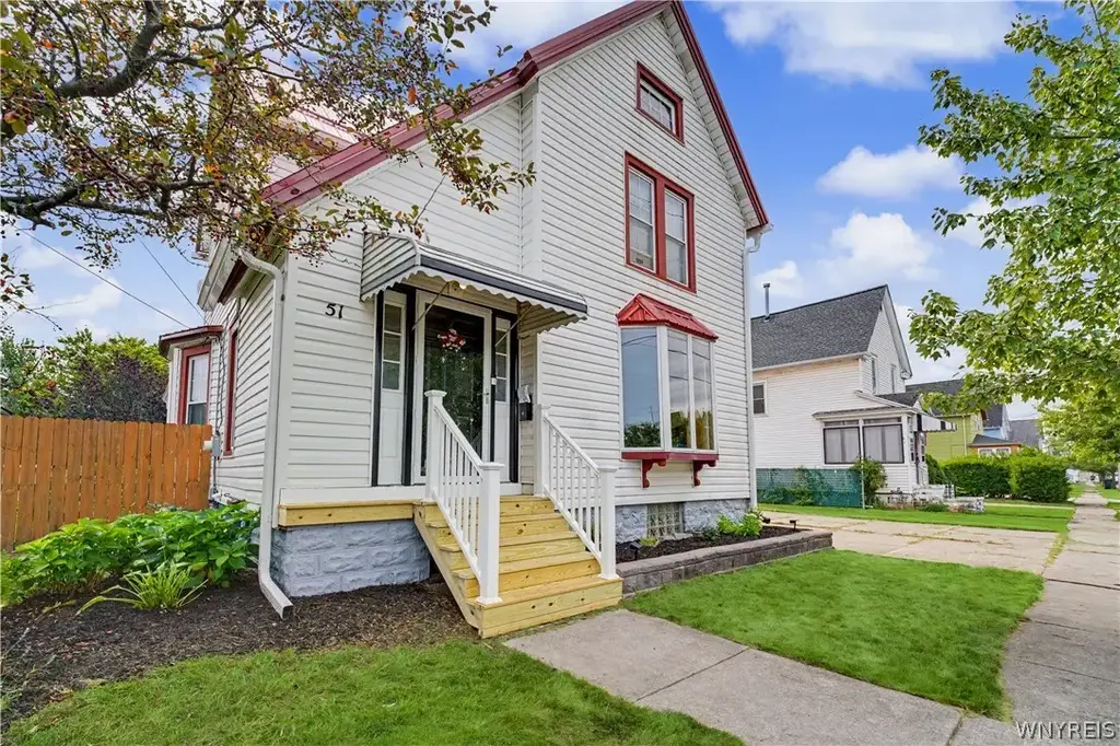 51 Tyler Street, Lancaster