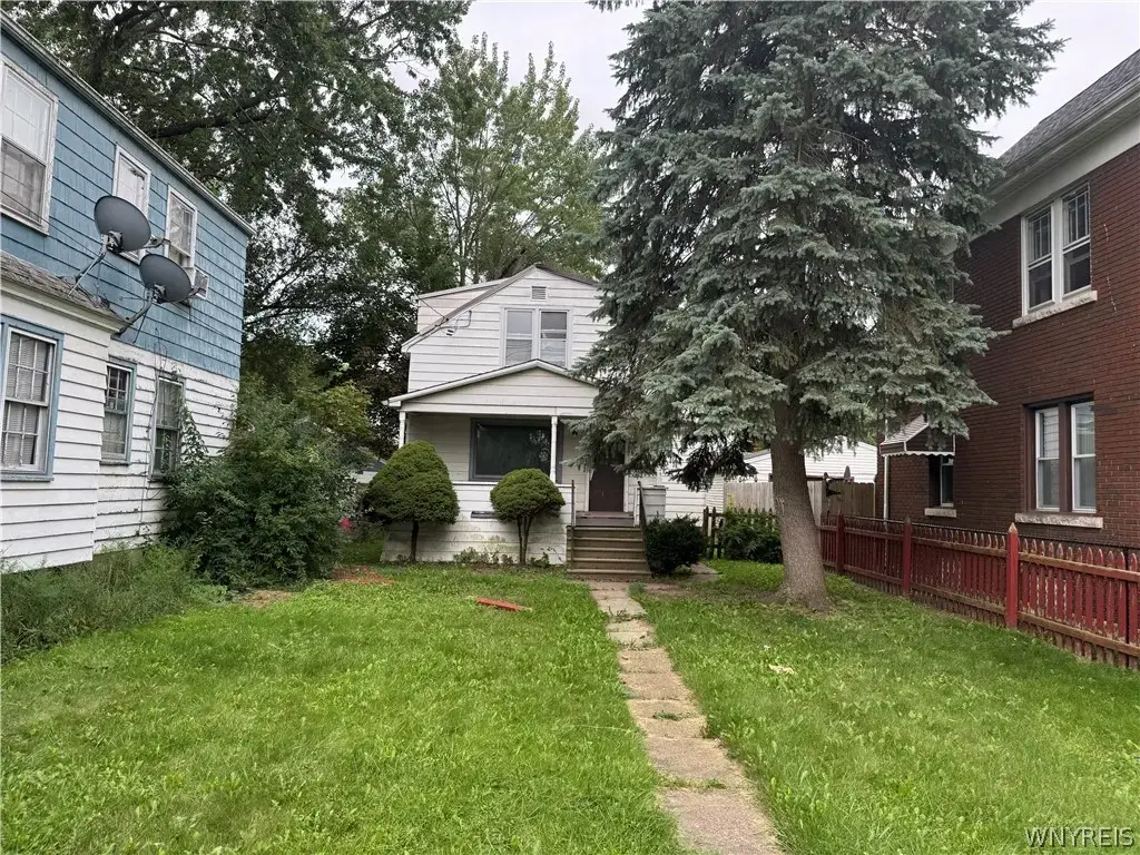 2405 Michigan Avenue, Niagara Falls