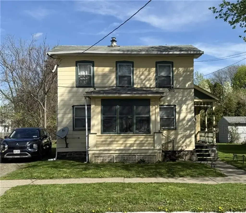 254 W Hudson Street, Elmira City