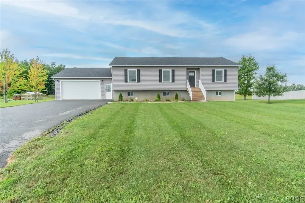 41 Grant, Brownville