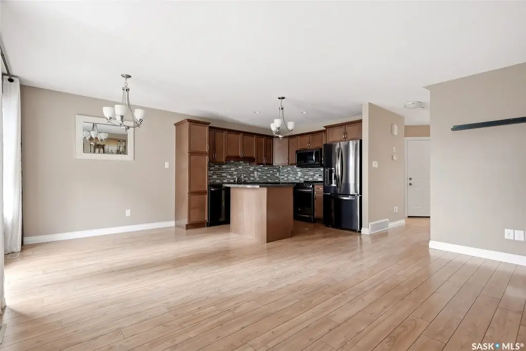 837 Connaught Street, Regina