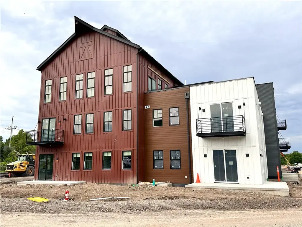 75 Monroe Avenue # 2106, Pittsford