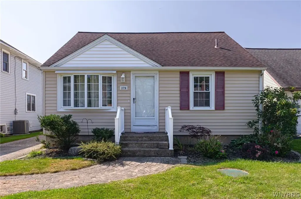 279 Irvington Drive, Tonawanda
