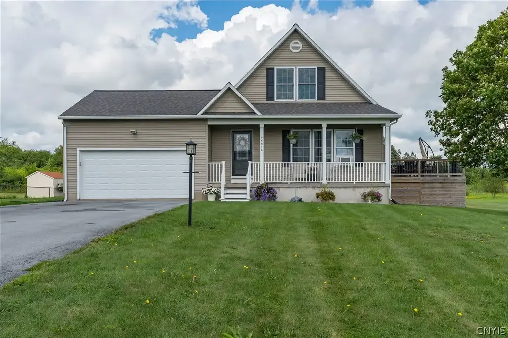 25916 Liberty Avenue, Pamelia