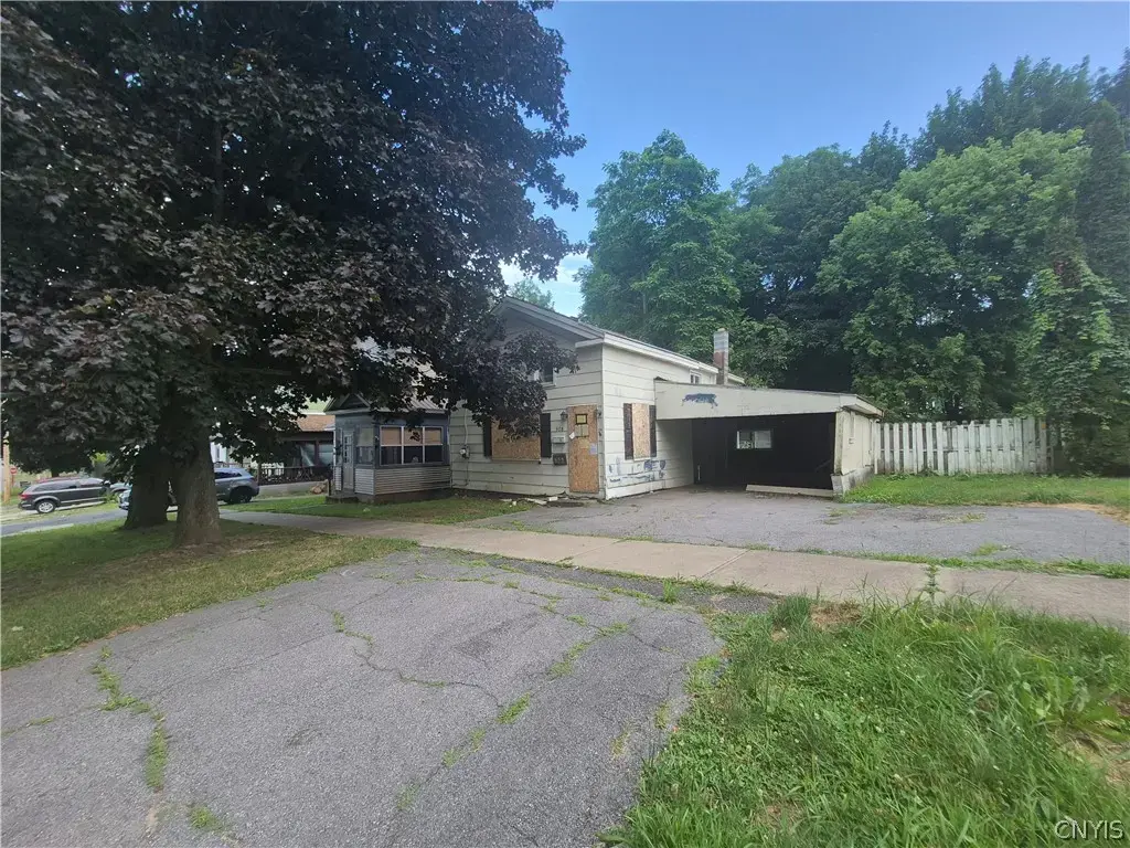 508 Rochester Street, Fulton