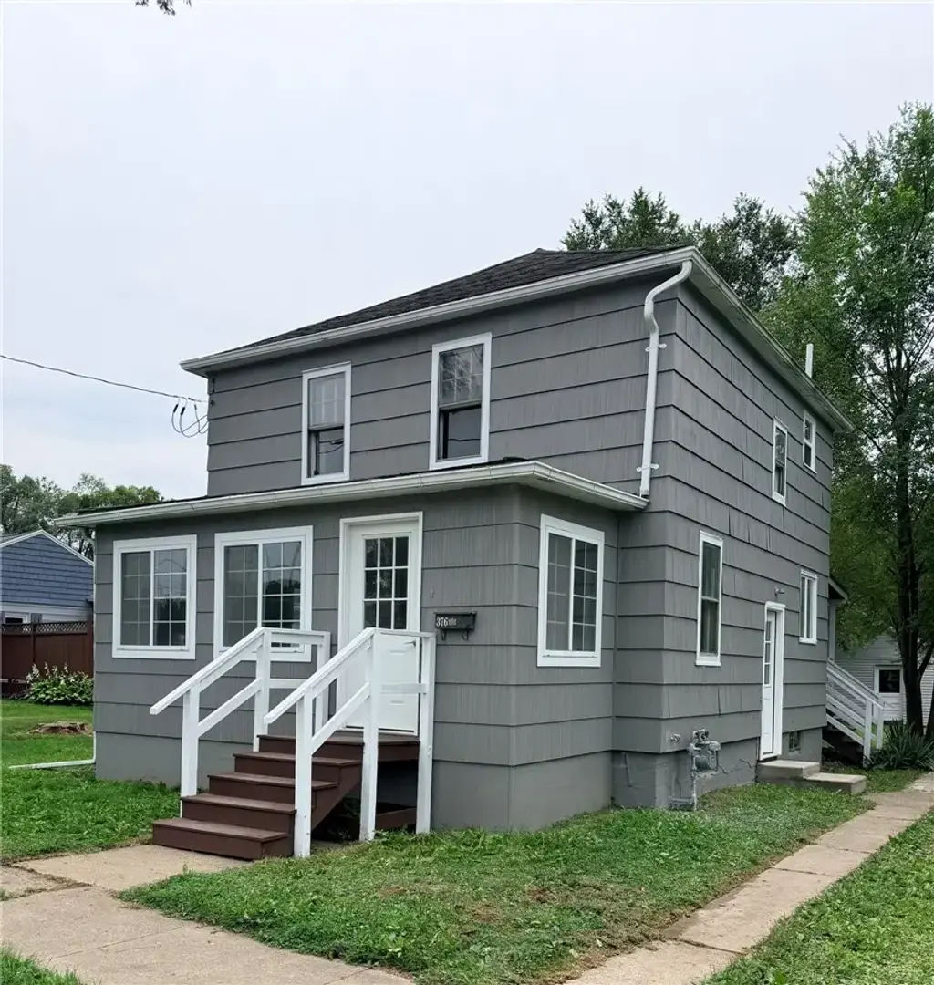 376 Brewster Street, Corning