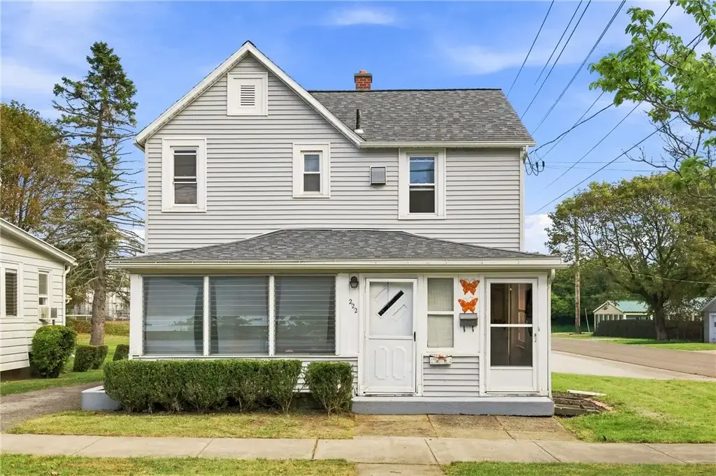 222 N Genesee Street, Geneva City