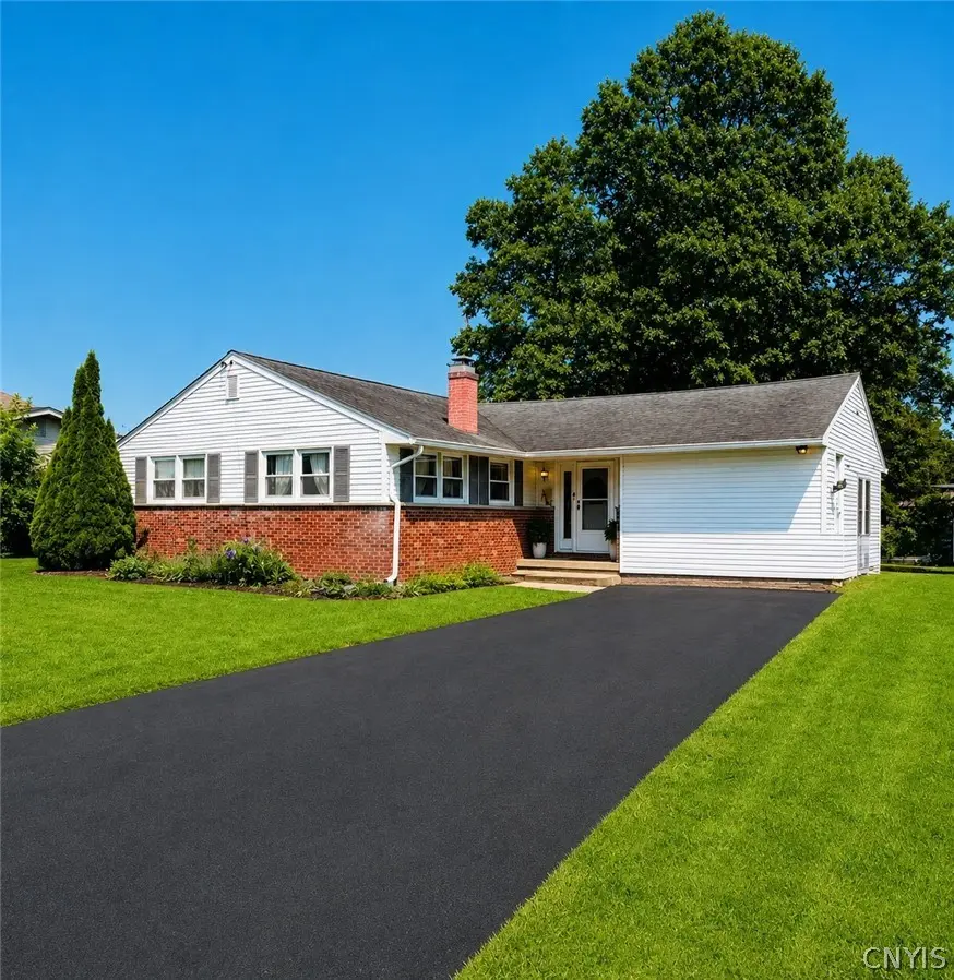 Photo of Listing #S1708110