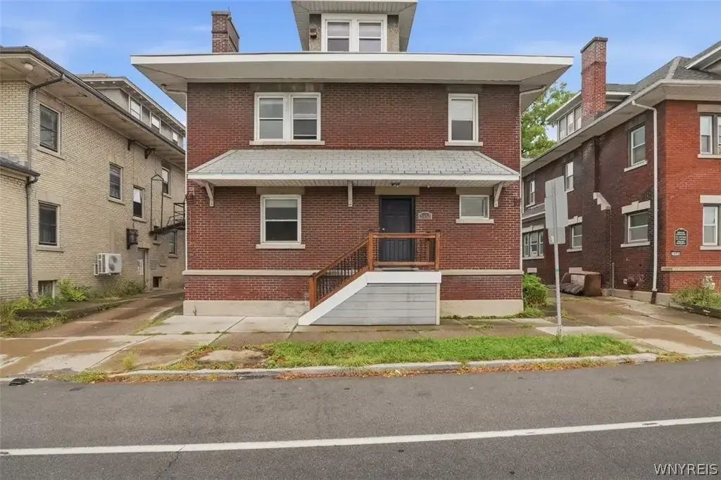 2452 Delaware Avenue, Buffalo
