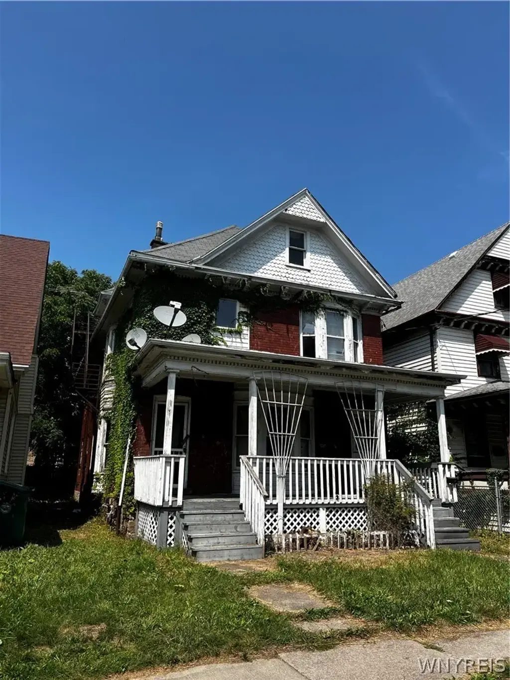 1120 Ferry Avenue, Niagara Falls