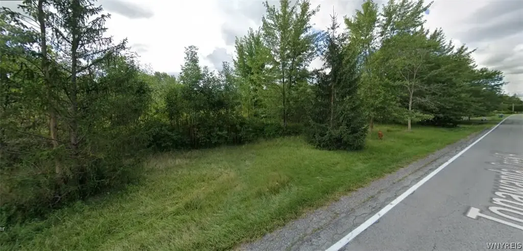 Tonawanda Creek Road, Clarence