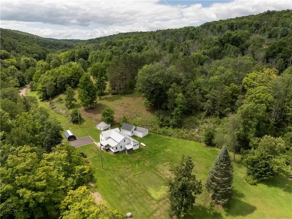 6961 Wilbur Road, Bath
