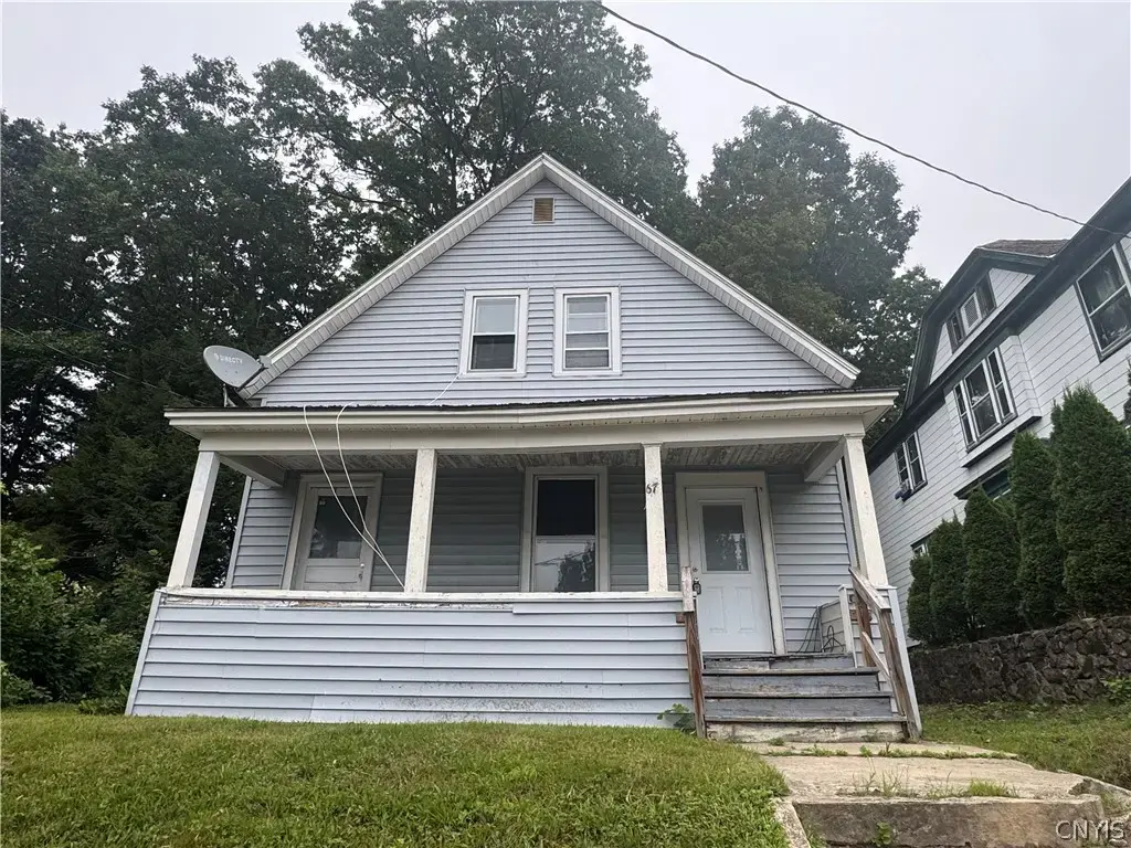 67 Montgomery Street, Gloversville