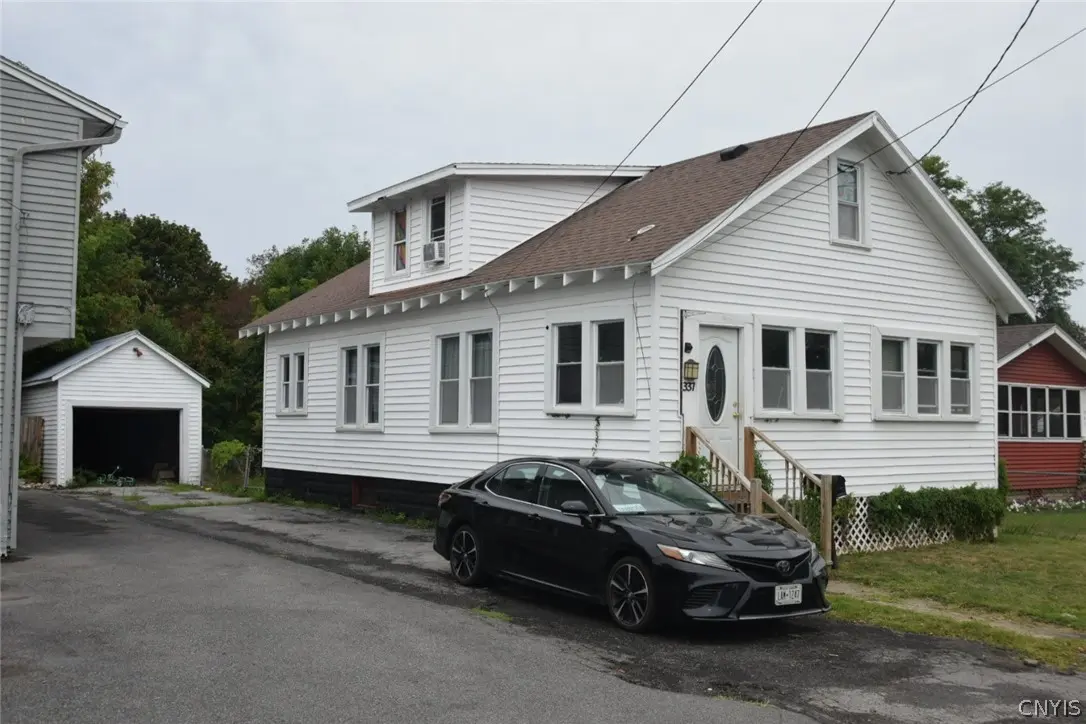 Photo of Listing #S1708576