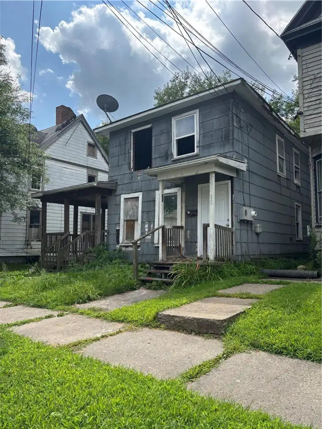 353 Columbia Street, Elmira City