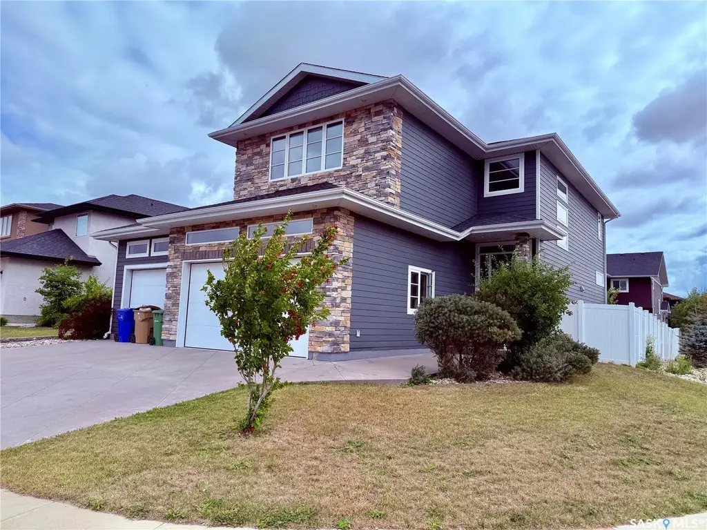 3633 Green Water Drive, Regina