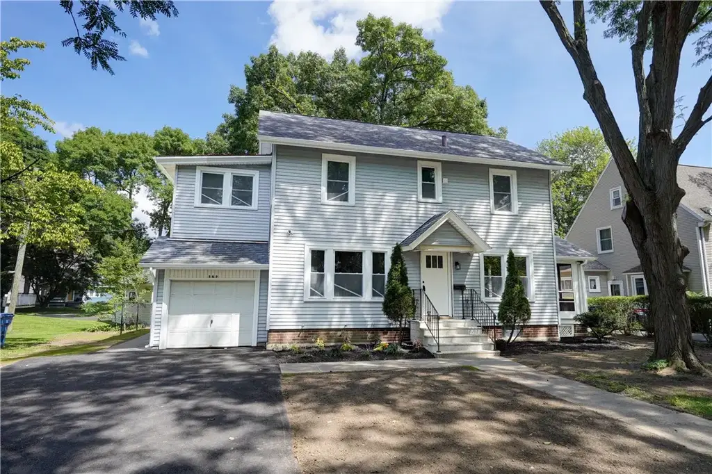 162 Merchants Road, Rochester