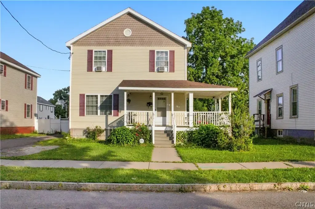 1219 West Street, Utica