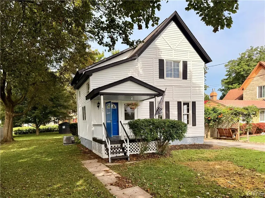 35 Elm Street, Kirkland