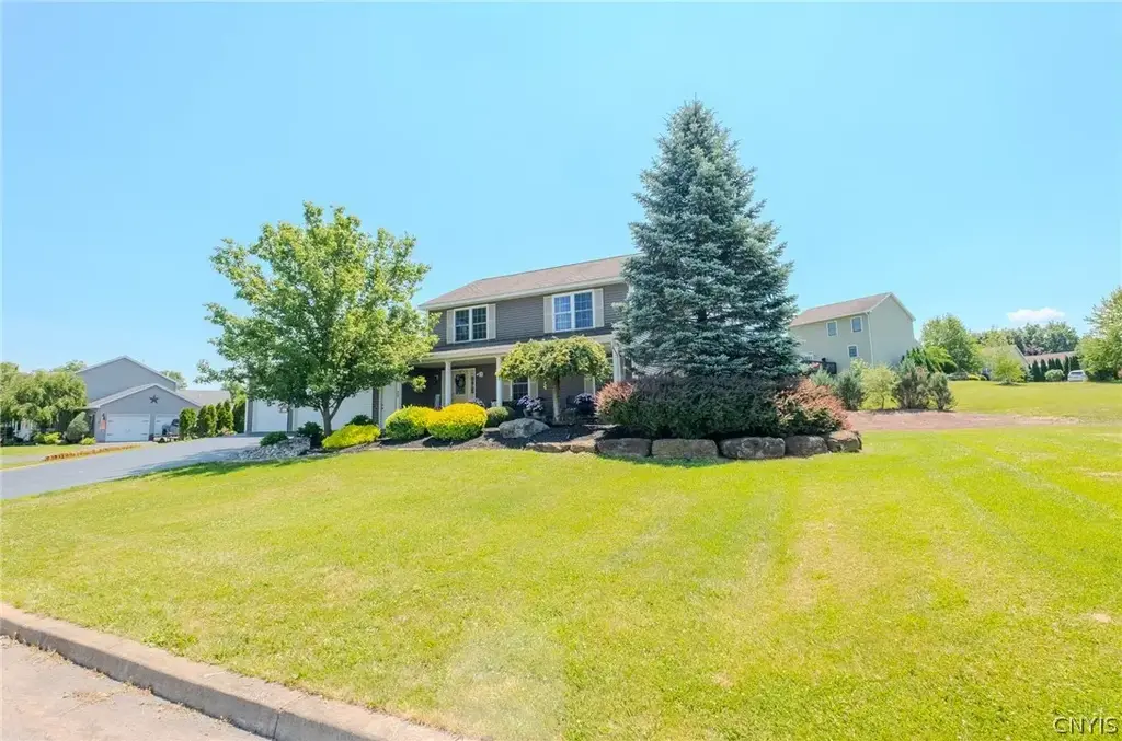 132 Willow Meadow Way, Oneida