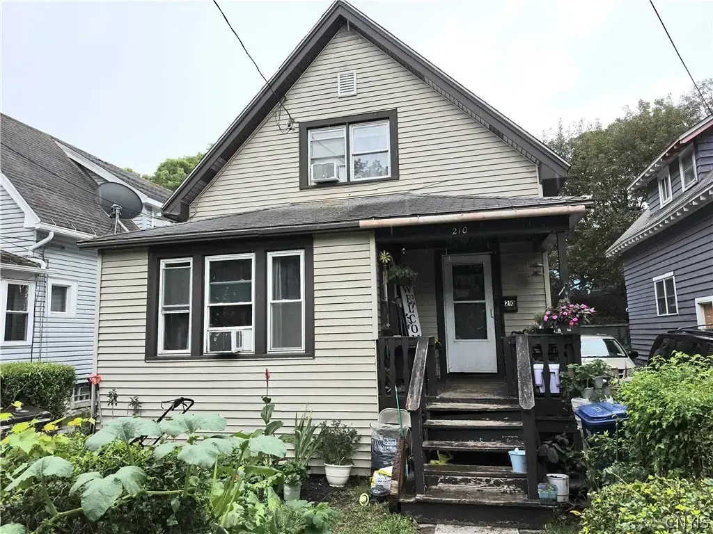 210 Herriman Street, Syracuse