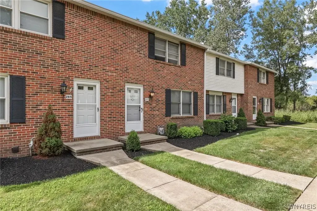 287 Wimbledon Court, West Seneca