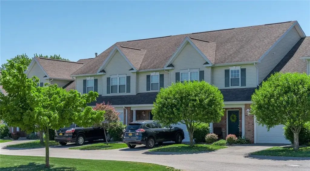 749 Royal Sunset Drive, Webster